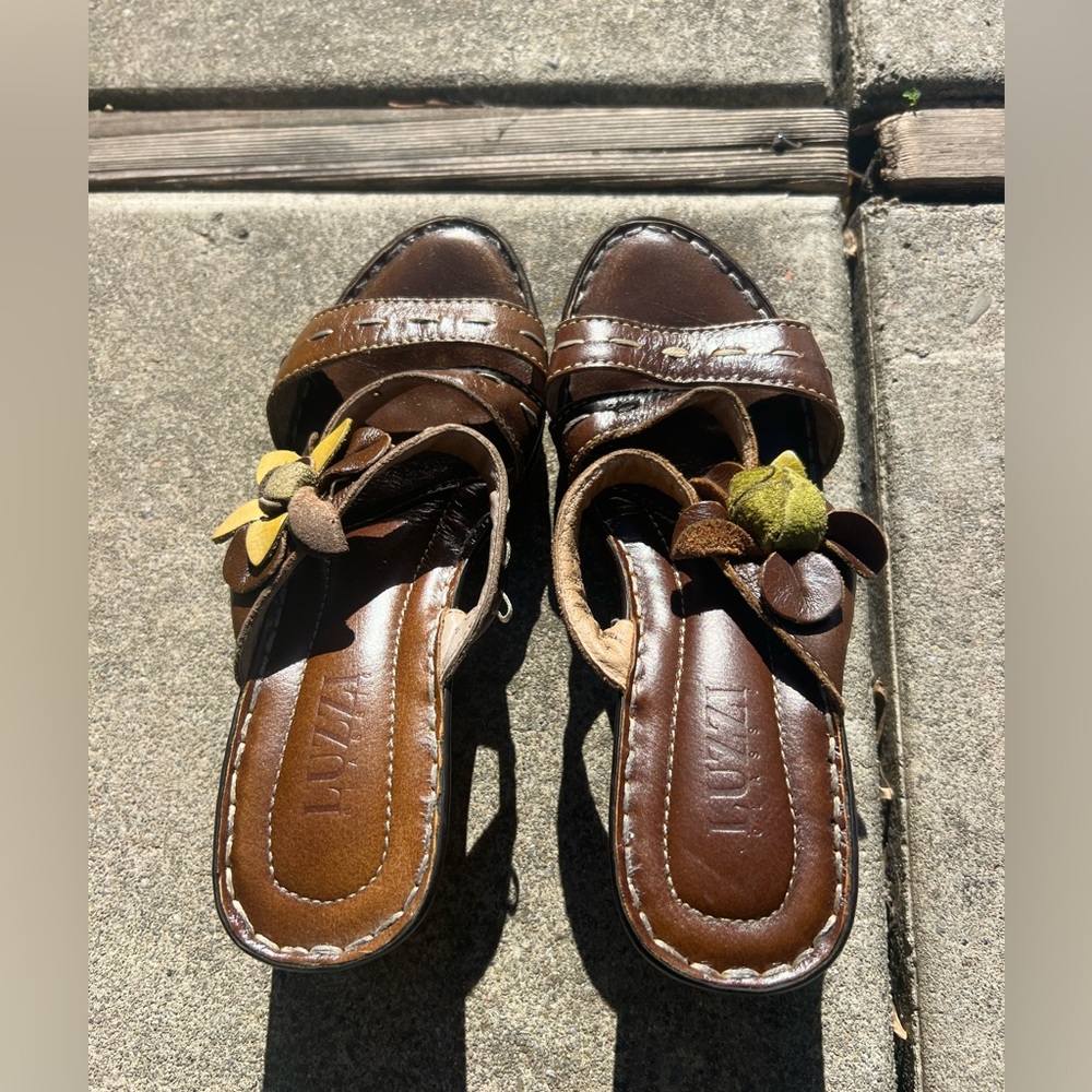 Luzzi Sandals